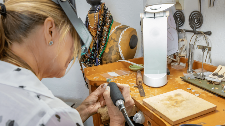 Jak zrobić naszyjnik z koralików?