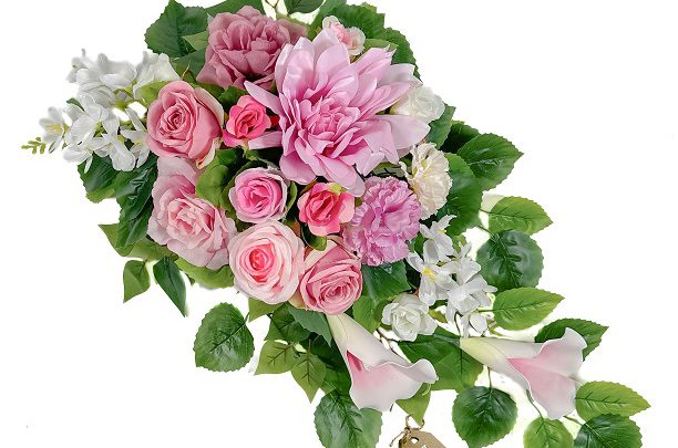 Nowoczesne stroiki na cmentarz! Sprawdź je!