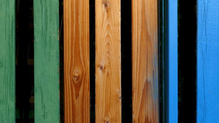 Impregnacja drewna i elewacji: kluczowe rozwiązania ochronne